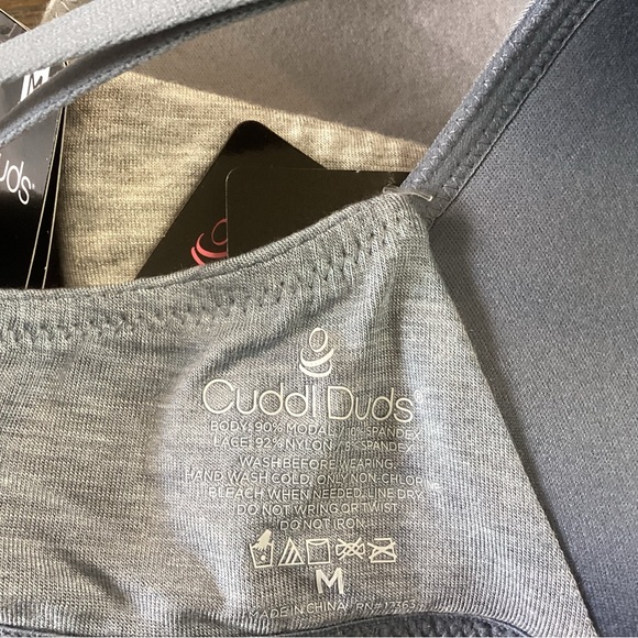 🌸CUDDL DUDS 2 PC WIRELESS BRAS - Picture 5 of 11